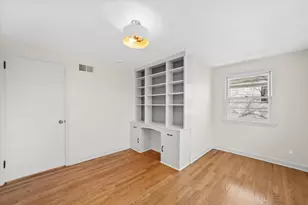 6165 N Santa Monica Blvd, Whitefish Bay, WI 53217 - Photo 18