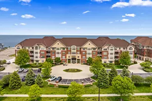 4100 S Lake Dr, Saint Francis, WI 53235 - Photo 32