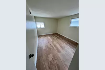 4905 W National Ave #Upper, West Milwaukee, WI 53214 - Photo 10