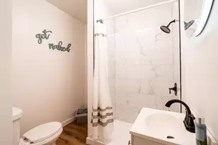 2239 S 11th St, Milwaukee, WI 53215 - Photo 8