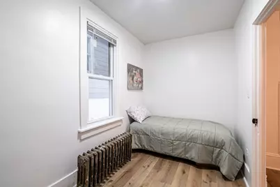 2239 S 11th St, Milwaukee, WI 53215 - Photo 10