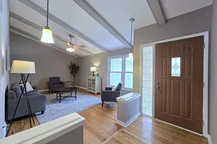 7448 N 90th St, Milwaukee, WI 53224 - Photo 10