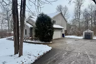 W2518 Blackberry Dr, Taycheedah, WI 53057 - Photo 36