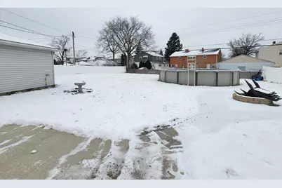 3381 S 75th St, Milwaukee, WI 53219 - Photo 30