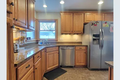 3381 S 75th St, Milwaukee, WI 53219 - Photo 8