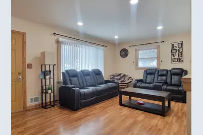 3381 S 75th St, Milwaukee, WI 53219 - Photo 2