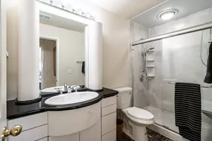 12980 W Bluemound Rd, Elm Grove, WI 53122 - Photo 16