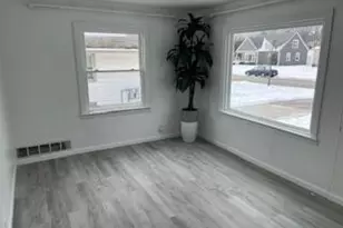 3524 S 45th St, Greenfield, WI 53220 - Photo 12
