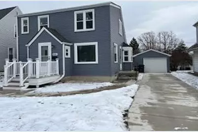 3524 S 45th St, Greenfield, WI 53220 - Photo 10