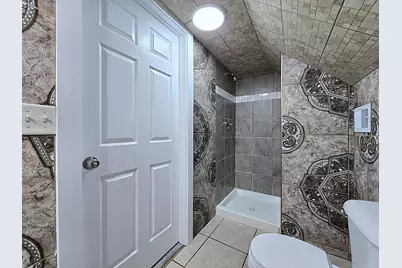 2175 S 63rd St, West Allis, WI 53219 - Photo 28