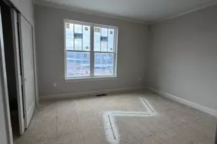 9800 N Migratory Ct, Mequon, WI 53097 - Photo 12