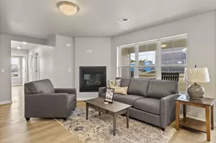 1601 Wildlife Dr, Kewaskum, WI 53040 - Photo 10