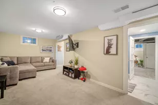 2651 N Harding Blvd, Wauwatosa, WI 53226 - Photo 22