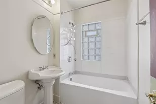 4027 N 24th Pl, Milwaukee, WI 53209 - Photo 8