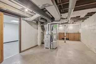 4027 N 24th Pl, Milwaukee, WI 53209 - Photo 24