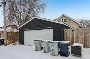 4027 N 24th Pl, Milwaukee, WI 53209 - Photo 28