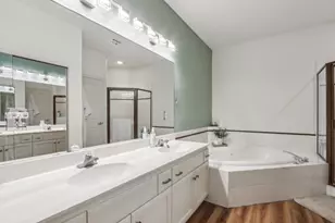 14048 W Waters Edge Trail, New Berlin, WI 53151 - Photo 12