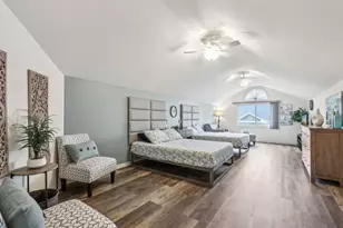 14048 W Waters Edge Trail, New Berlin, WI 53151 - Photo 18