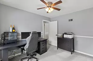 720 Russet St, Racine, WI 53405 - Photo 16