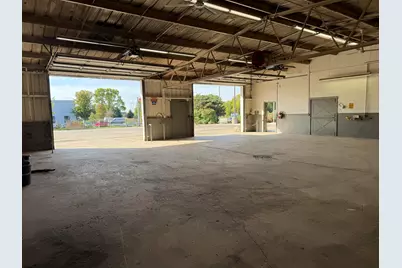 6830 S Howell Ave, Oak Creek, WI 53154 - Photo 6