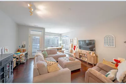 1905 N Water St #205, Milwaukee, WI 53202 - Photo 2