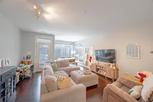 1905 N Water St, Milwaukee, WI 53202 - Photo 2