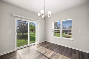 7911 W Oakwood Wy, Franklin, WI 53132 - Photo 8