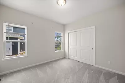 7911 W Oakwood Way, Franklin, WI 53132 - Photo 20