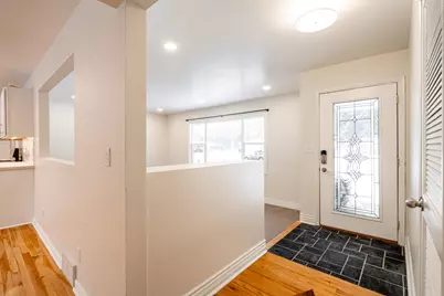 6604 W Glenbrook Rd, Brown Deer, WI 53223 - Photo 10