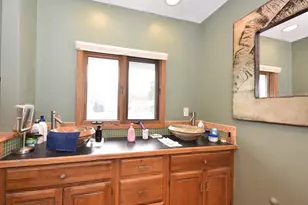 15150 Marilyn Dr, Elm Grove, WI 53122 - Photo 18