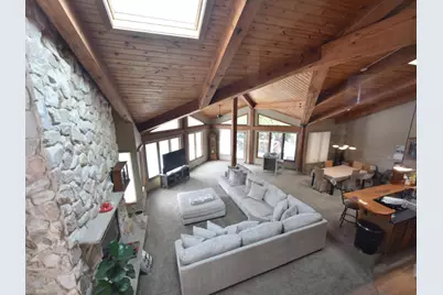 15150  Marilyn Dr, Elm Grove, WI 53122 - Photo 10