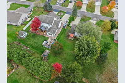 6813  Diane Dr, Newburg, WI 53090 - Photo 38