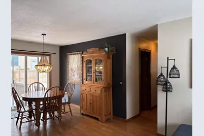 W7884  Hawthorne St, Onalaska, WI 54650 - Photo 6