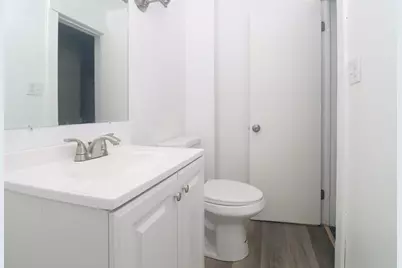 231  Harrison St, Racine, WI 53404 - Photo 10