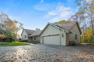 279 High Forest Dr, Grafton, WI 53012 - Photo 64