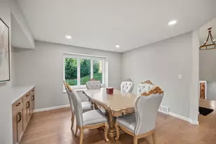 279 High Forest Dr, Grafton, WI 53012 - Photo 16