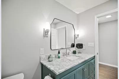 279  High Forest Dr, Grafton, WI 53012 - Photo 36