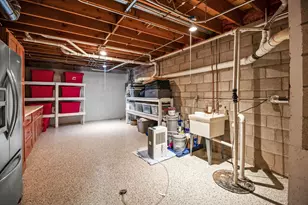 279 High Forest Dr, Grafton, WI 53012 - Photo 62