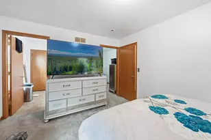 1810 N 19th St., Milwaukee, WI 53205 - Photo 18