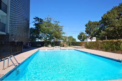 2525 S Shore Dr #11B, Milwaukee, WI 53207 - Photo 18