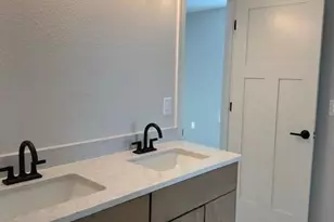 1344 Mohican Trail, Waukesha, WI 53189 - Photo 12