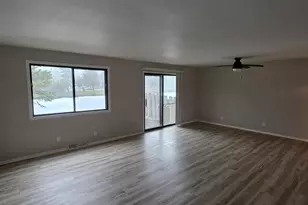 5749 Cambridge Cir, Racine, WI 53406 - Photo 10