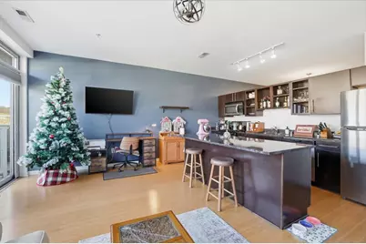 1902 N Commerce St #504, Milwaukee, WI 53212 - Photo 6