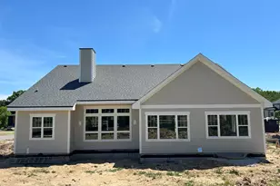 N55W25226 Crescent Hill Dr, Sussex, WI 53089 - Photo 6
