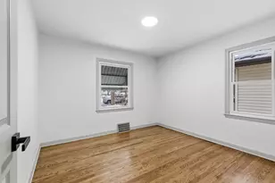 2706 S 48th St, Milwaukee, WI 53219 - Photo 8