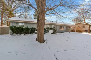 W174N9287 Joper Rd, Menomonee Falls, WI 53051 - Photo 28