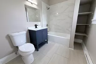 1136 S 57th St, West Allis, WI 53214 - Photo 16