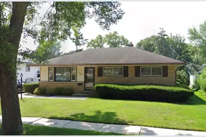 10525 W Rae Ave, Milwaukee, WI 53225 - Photo 1