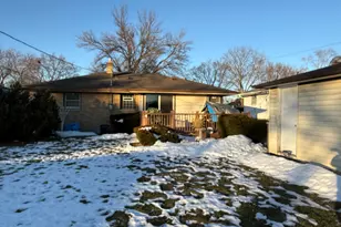 10525 W Rae Ave, Milwaukee, WI 53225 - Photo 36