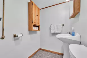 153 N Maple Ave, Slinger, WI 53086 - Photo 18